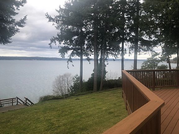 3rd image of 3828 Forest Beach Dr NW
