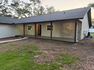 11 Pinewood Cir, Safety Harbor, FL 34695