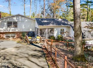 203 Davis Mountain Rd, Laurel Park, NC 28739
