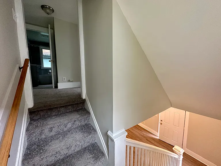 105 Cummings St — Photo 10