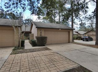 612 Golfview Dr, Richmond, TX 77469