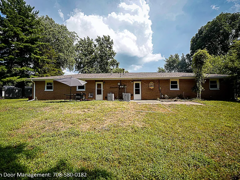 1703 Pinewood Ln #1703 — Photo 21
