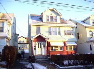 174-176 Osborne Ter, Newark, NJ 07112