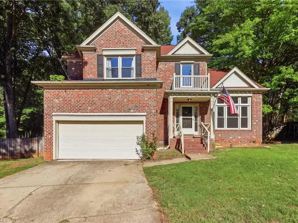 5 Whispering Ct, Greensboro, NC 27407