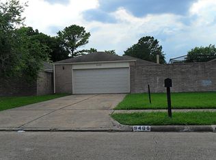 9406 Keegans Wood Dr, Houston, TX 77083
