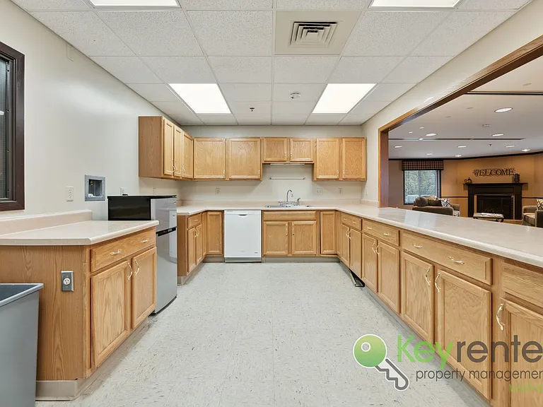 1411 S Douglas Ave #110 — Photo 33