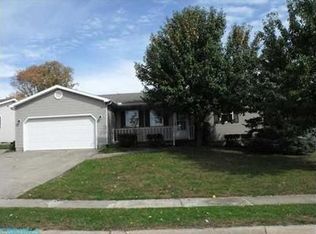 236 Pontious Ln, Circleville, OH 43113