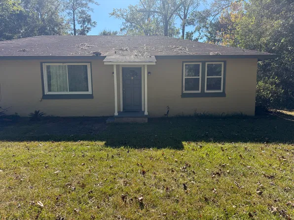 109 Maple Ln APT C, Covington, LA 70433