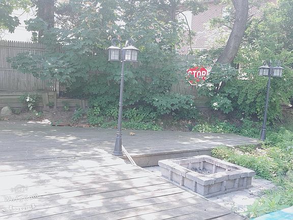 4th image of 25311 Brattle Ave