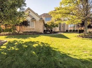 1120 Wheatfield Ct, Dayton, OH 45458