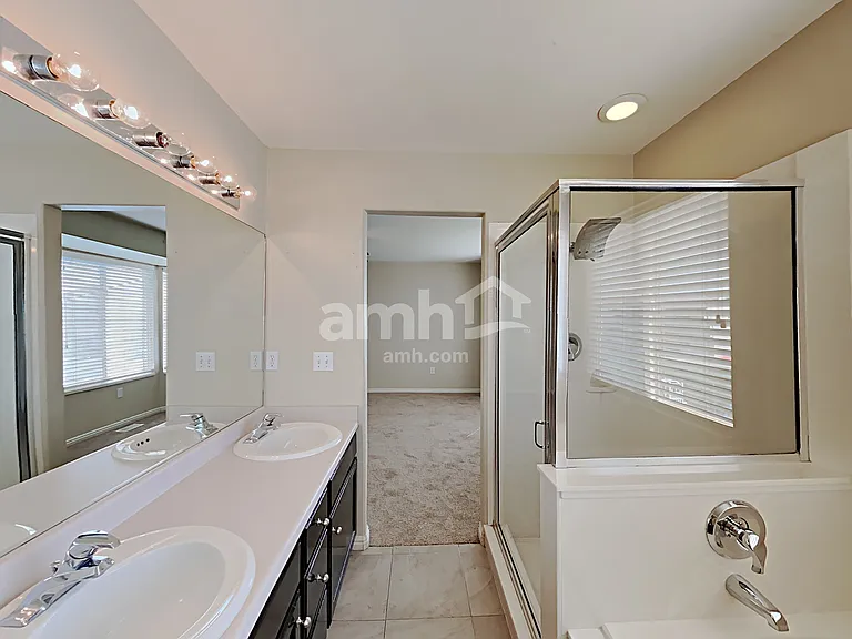 2649 W 2175 S — Photo 11
