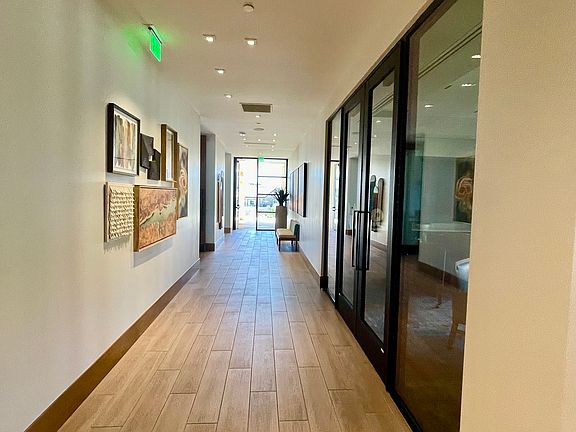 #GuardianRealty-223 Sun Glaze Ave- Clubhouse Hallway_03062024