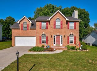 6972 Yellow Oak Ln, Knoxville, TN 37931