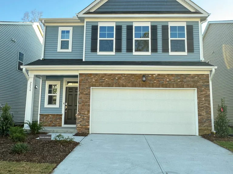 2234 Cape May Ln — Photo 1