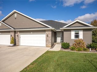 112 E Blohm Ave, Effingham, IL 62401