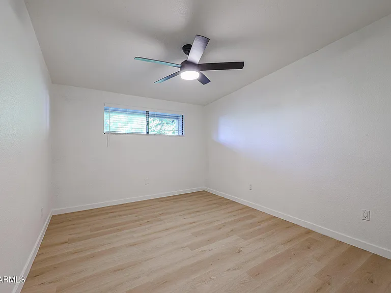 4224 N 12th St #202 — Photo 16