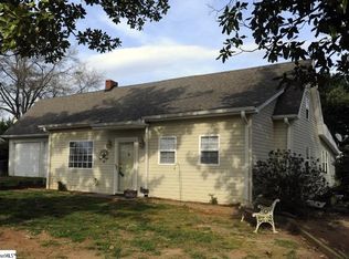 2542 Holliday Rd, Greer, SC 29651