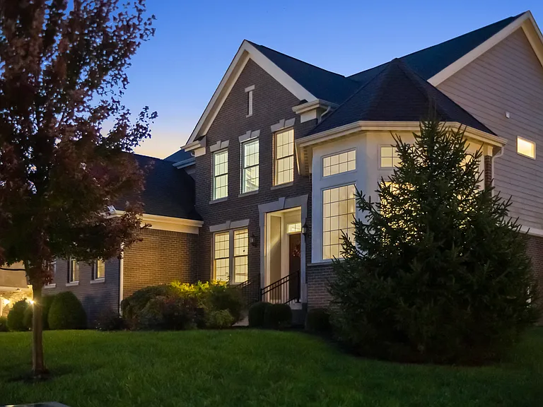 10599 Geist View Dr — Photo 56
