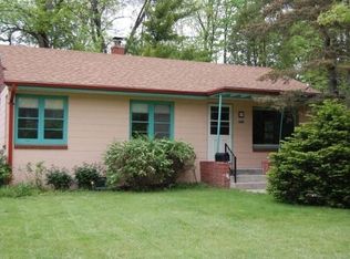 6636 W Cold Spring Rd, Greenfield, WI 53220