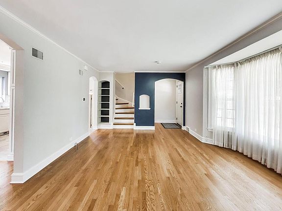 4th image of 5601 Carol Ave