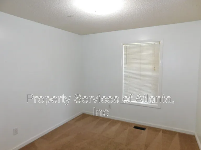 4910 Baker Ridge Pl — Photo 11