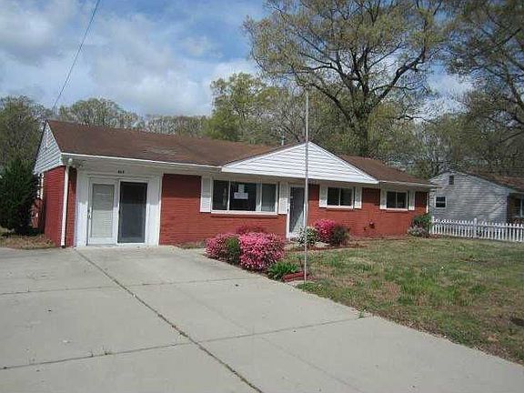 5th image of 417 Rose Marie Ave