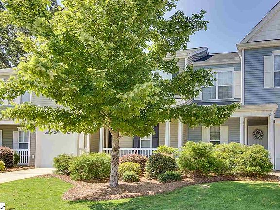 3rd image of 526 Wesberry Cir