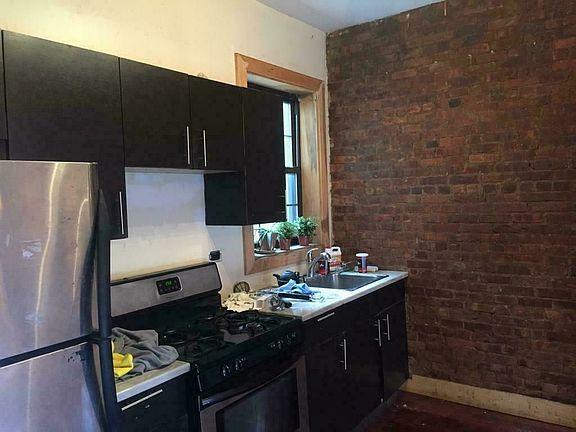 2nd image of 105 Quincy St #3R