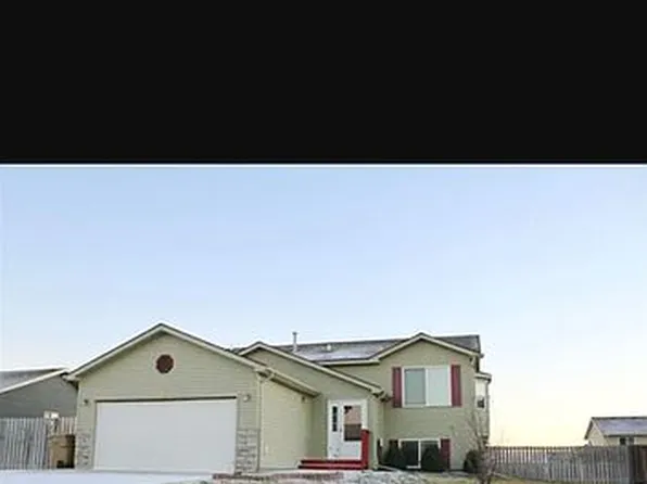 611 Airway Ct, Box Elder, SD 57719