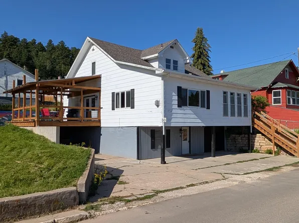 33 1st St, Lead, SD 57754