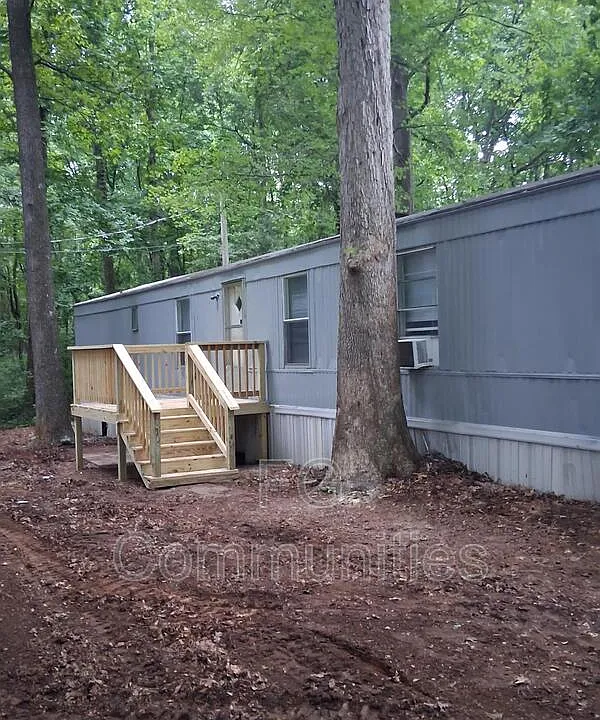 120 Deck Cir