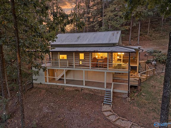 2nd image of 1076 County Road 81