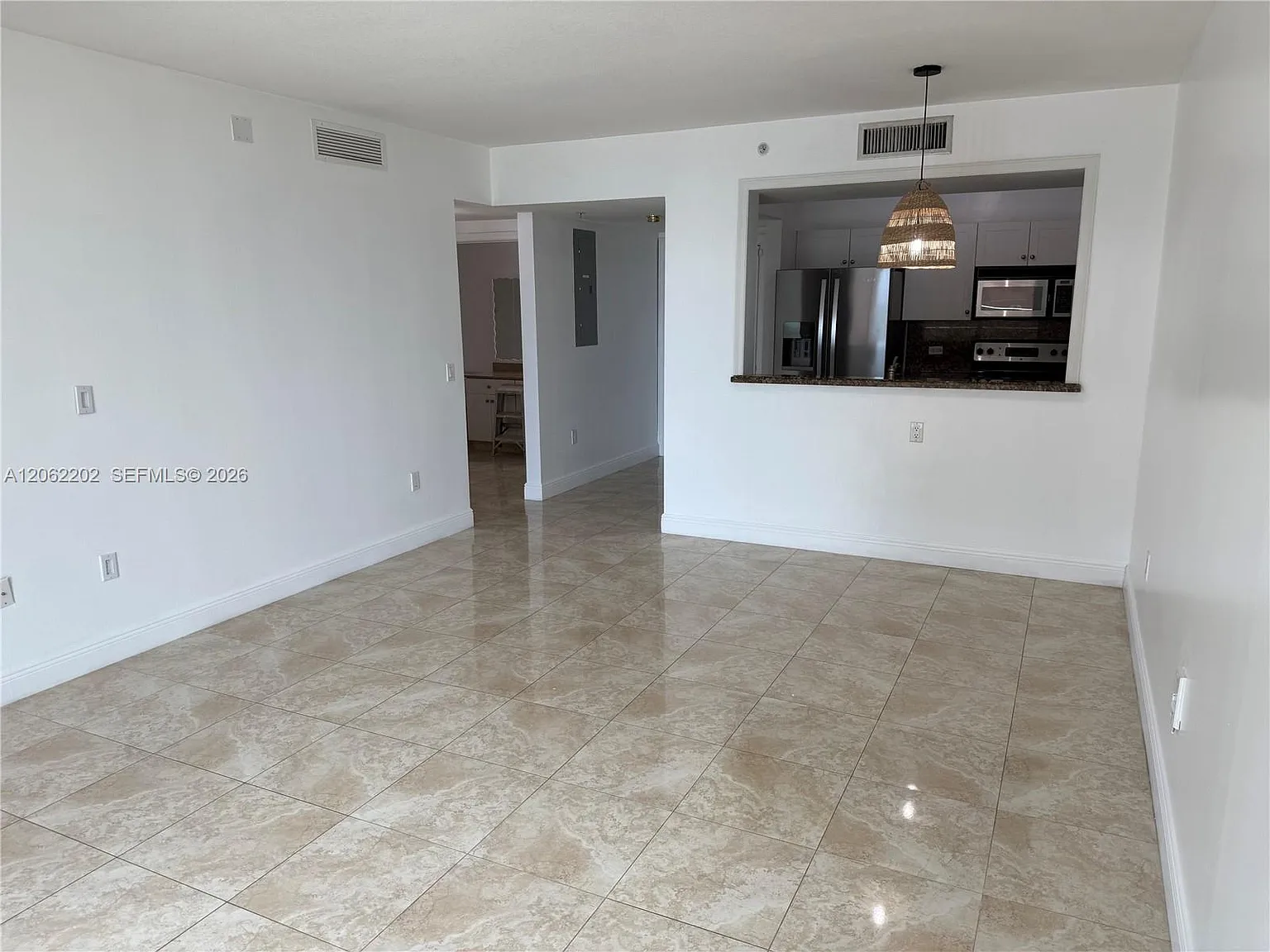 Mediterranea Condo — Photo 3