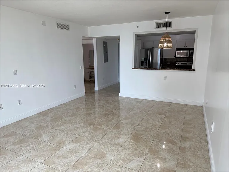 117 NW 42nd Ave #602 — Photo 3