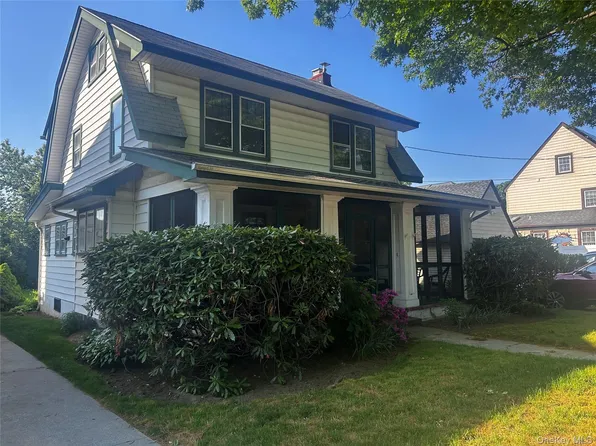 45 Berry Street, Lynbrook, NY 11563
