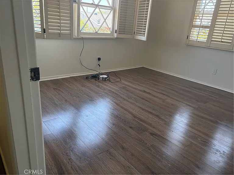 1424 W 170th St — Photo 18