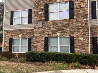 1101 Fairington Club Dr, Lithonia, GA 30038