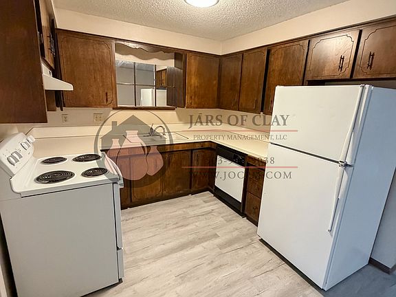 4th image of 4798 Skyline Rd S APT 6