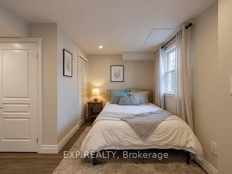 11 Martina Cres — Photo 17