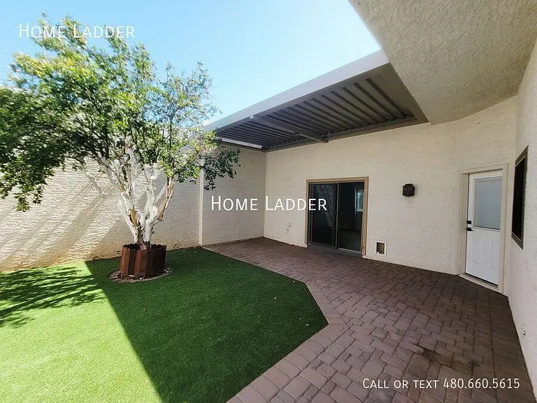 2514 N 62nd St — Photo 39