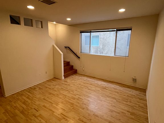 4th image of 3643 Dunn Dr APT 3