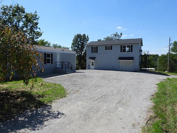 4th image of 147 Butts Ln