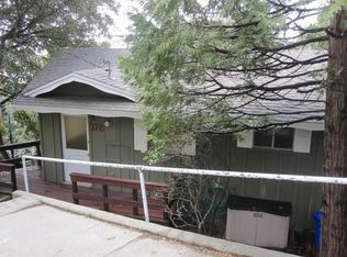 445 Wylerhorn Dr, Crestline, CA 92325