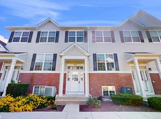 3853 Bailey Rd, Yorkville, IL 60560