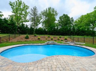 413 3rd Ave SW, Conover, NC 28613