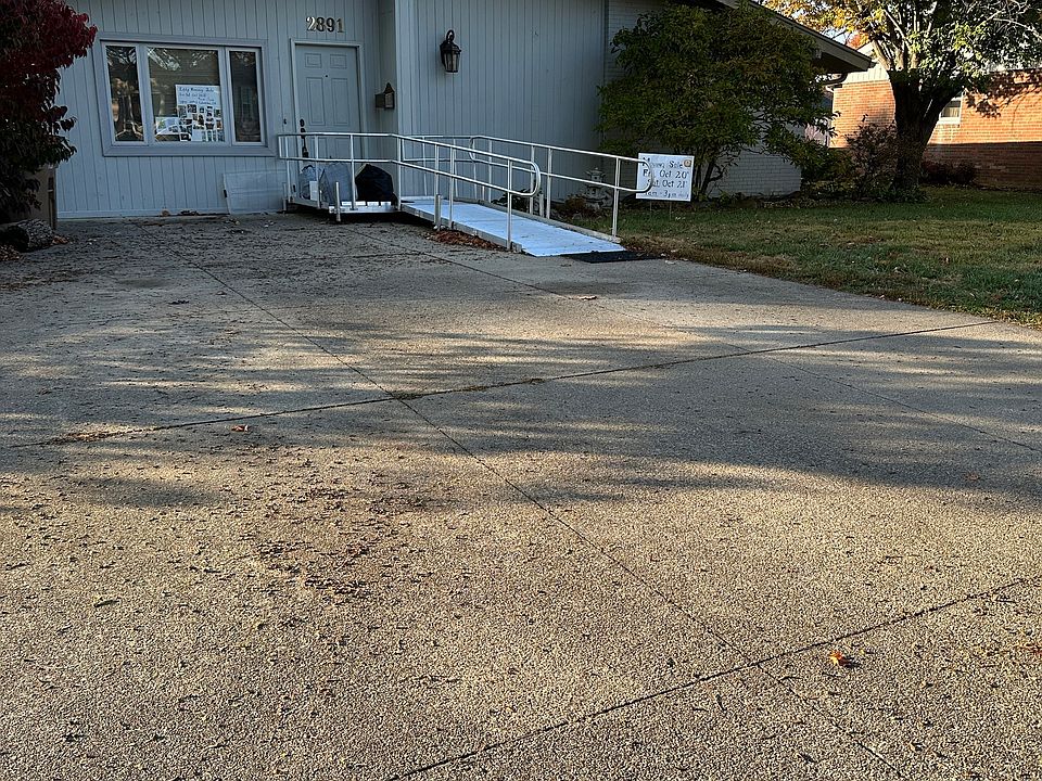 2nd image of 2891 18th St