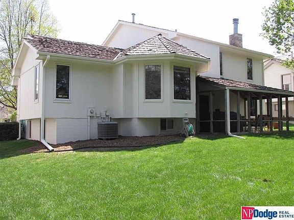 4th image of 6614 S 107th St
