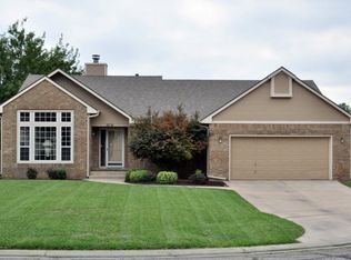 2731 N Beacon Hill Ct, Wichita, KS 67220