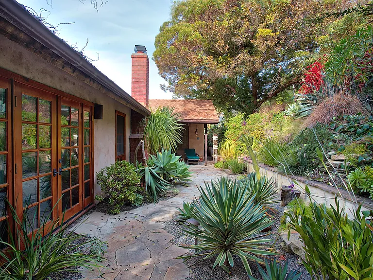 29702 Ana Maria Ln — Photo 2