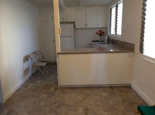 2810 Winam Ave APT D, Honolulu, HI 96816